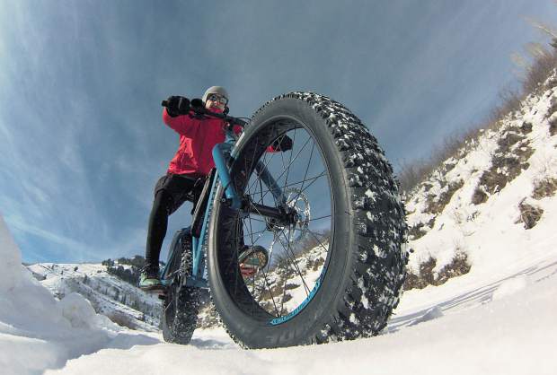 Fat-Tire E-Bikes