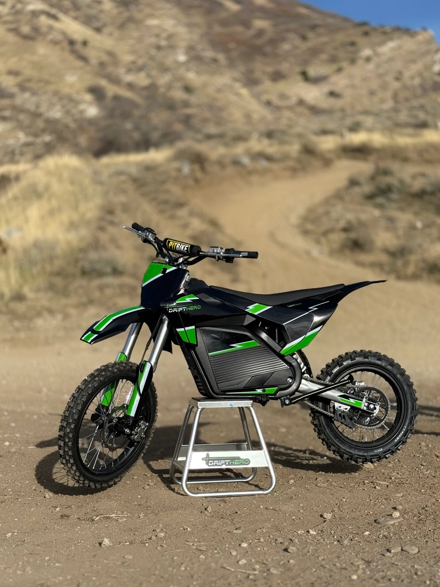 DriftHero 5,000W Off-Road Electric Dirt Bike - Pit Bike