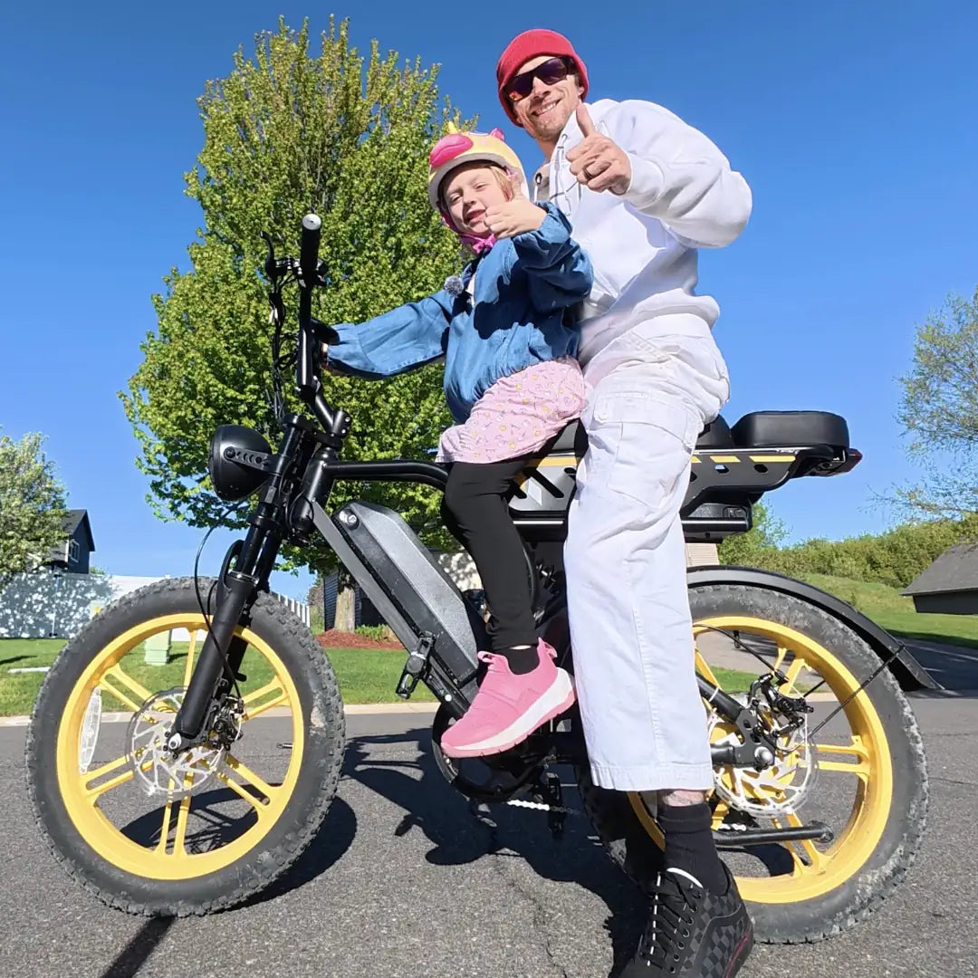 TST® R9 Dual-Battery 1500W Long-Range Moped-Style Electric Bike