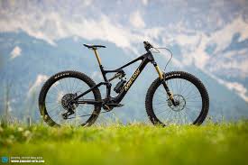 Amflow Bikes - PL Carbon Pro Electric Mountain Bike E-MTB