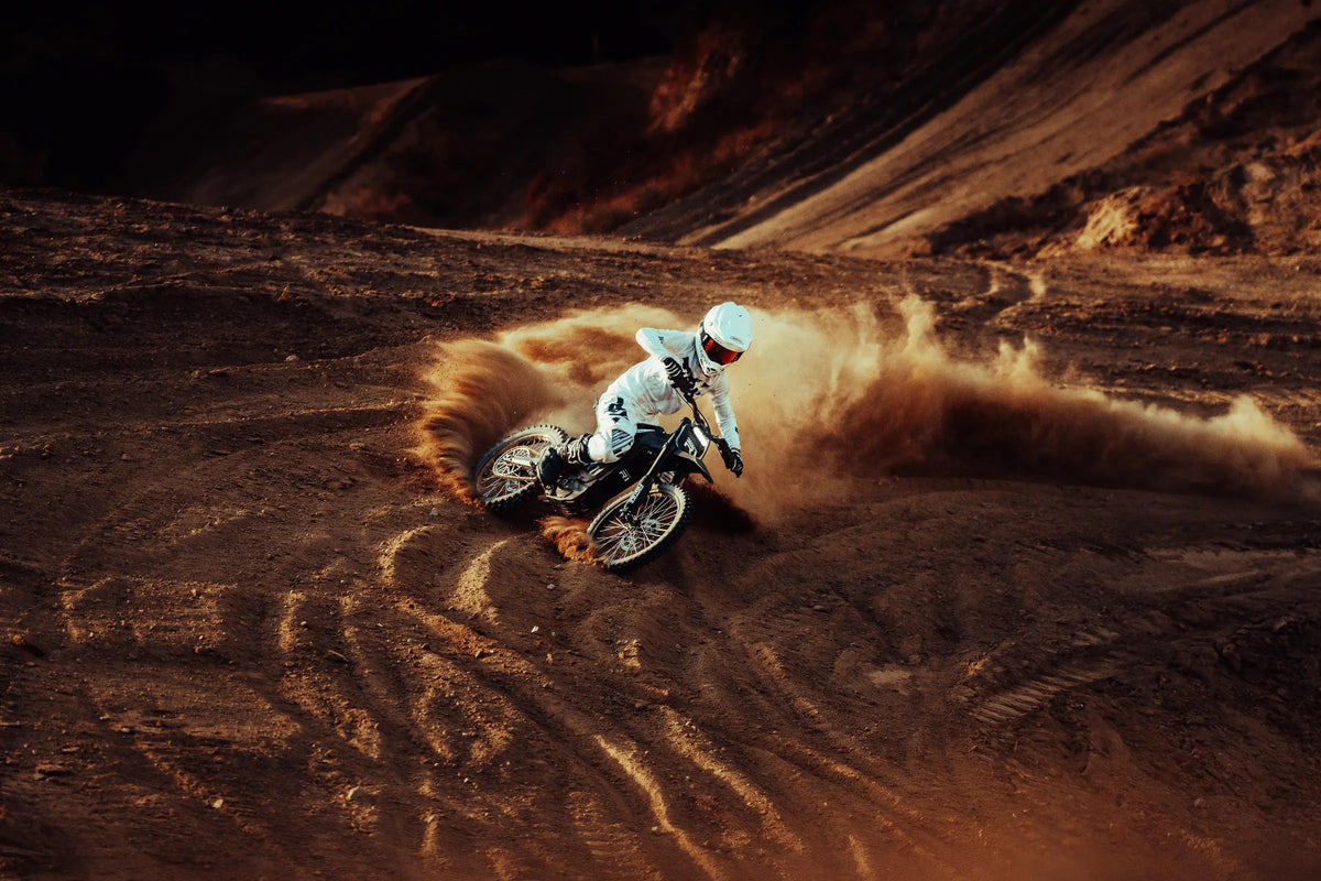 Rerode R1 throwing roost
